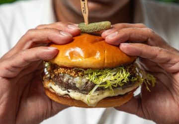 Queer Travel - @kingbrasserienola - Pixlee (1)